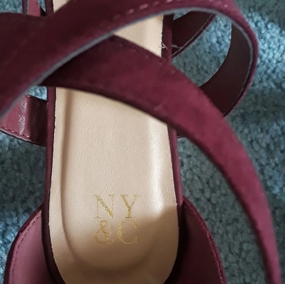 NY & Company  heels - Picture 5 of 5